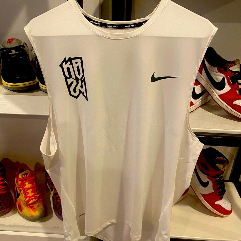 Nike dry fitted tank top